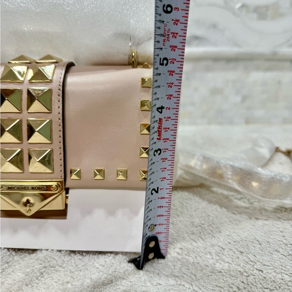 NWT Michael Kors Blush Pink, Cream and Gold Crossbody Bag with Studded Details - Picture 6 of 9